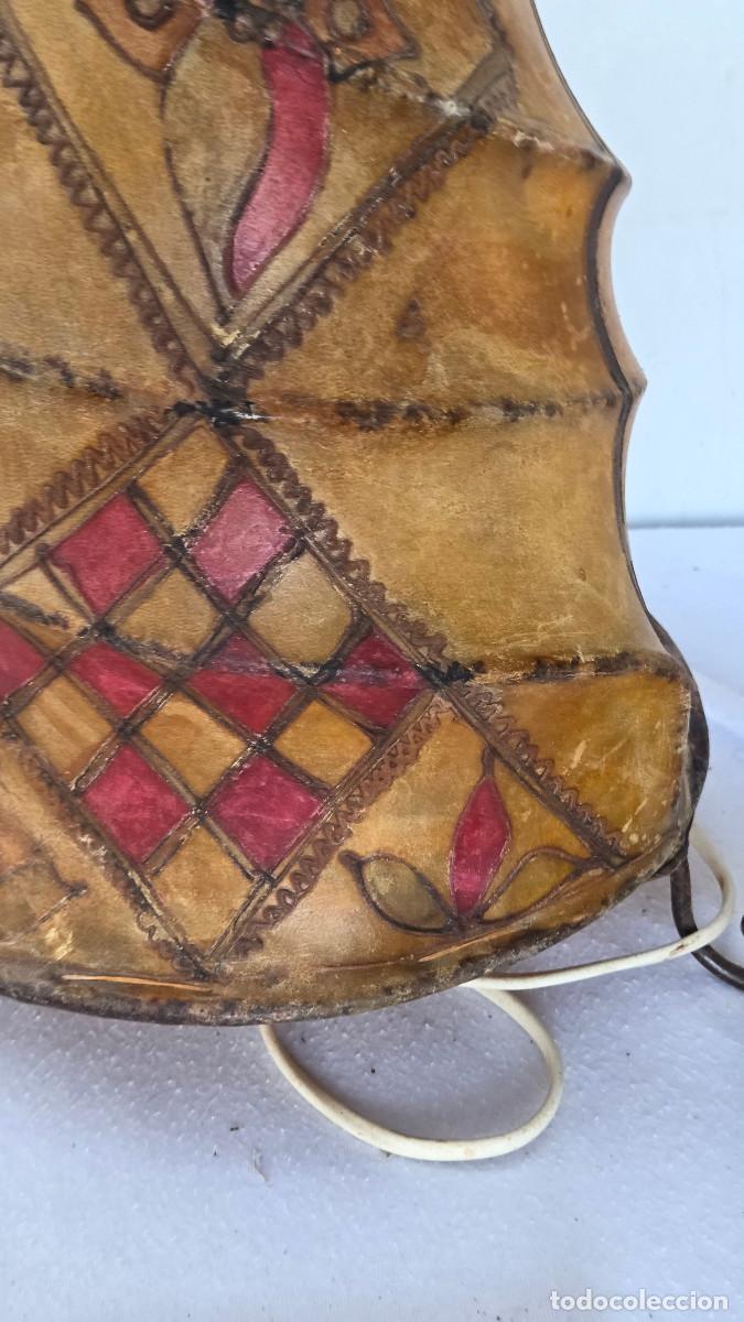 Vintage: lampara arte africano piel - Foto 4