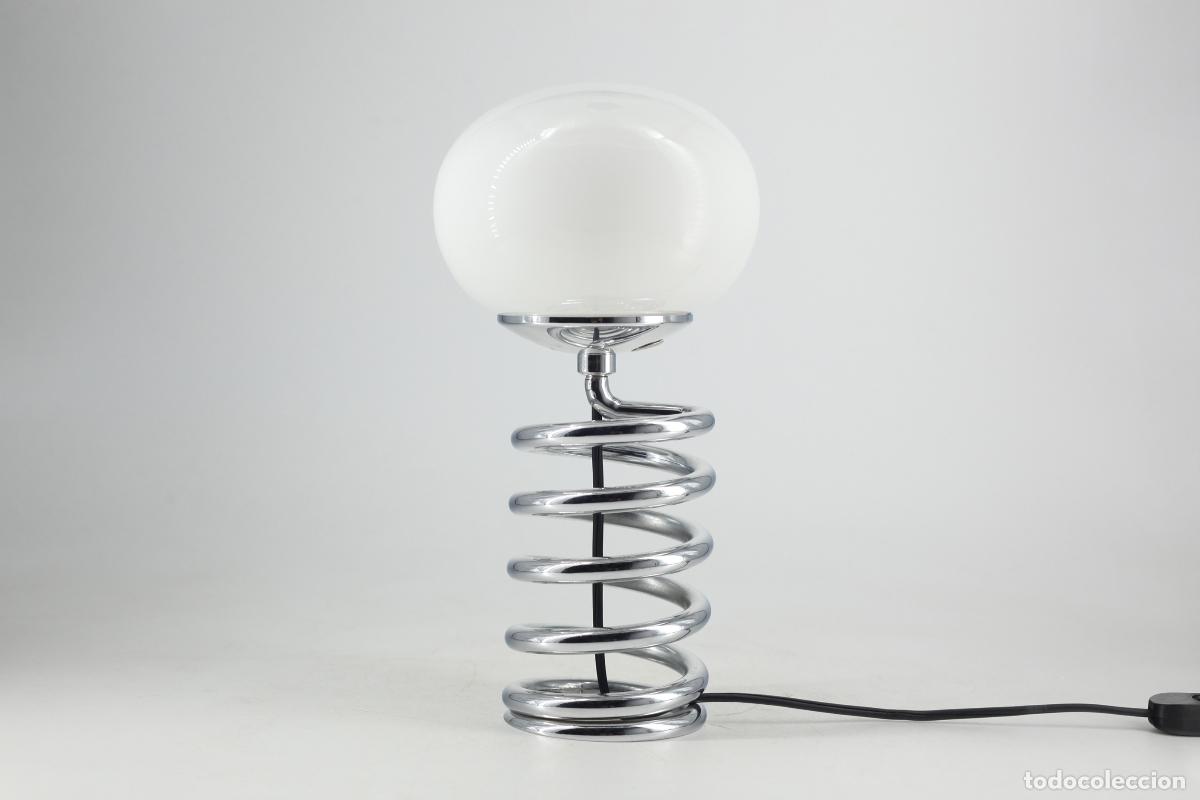 Vintage: L&aacute;mpara sobremesa Pinokio espiral ressort Ingo Maurer muelle space age vintage cromado Espa&ntilde;a 70's