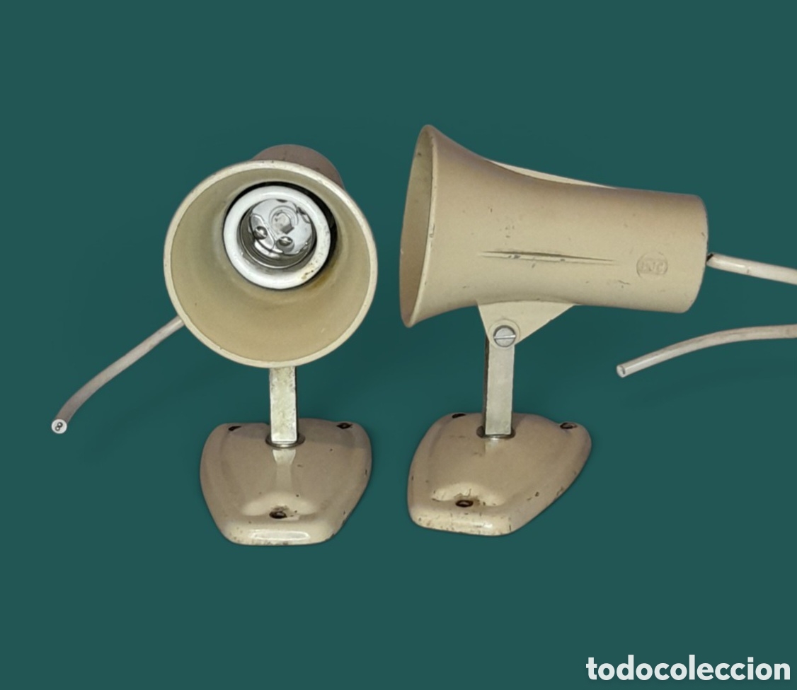 Vintage: Pareja de apliques vintage estilo industrial marca BJC.
