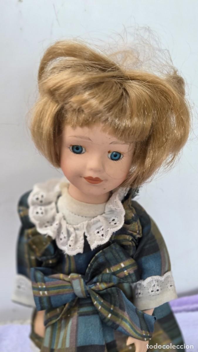 Vintage: mu&ntilde;eca de coleccion de porcelana - Foto 2