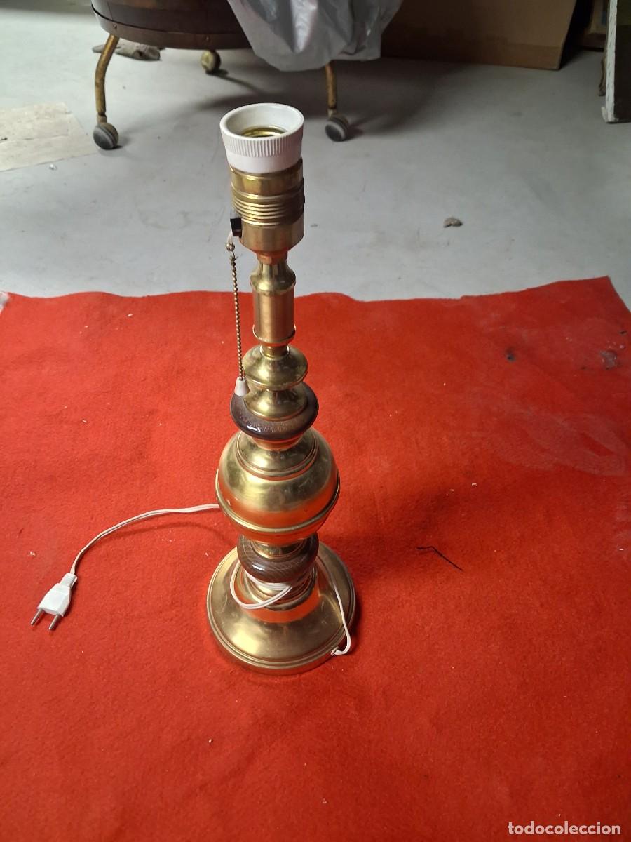 Vintage: Lampara vintage de mesita