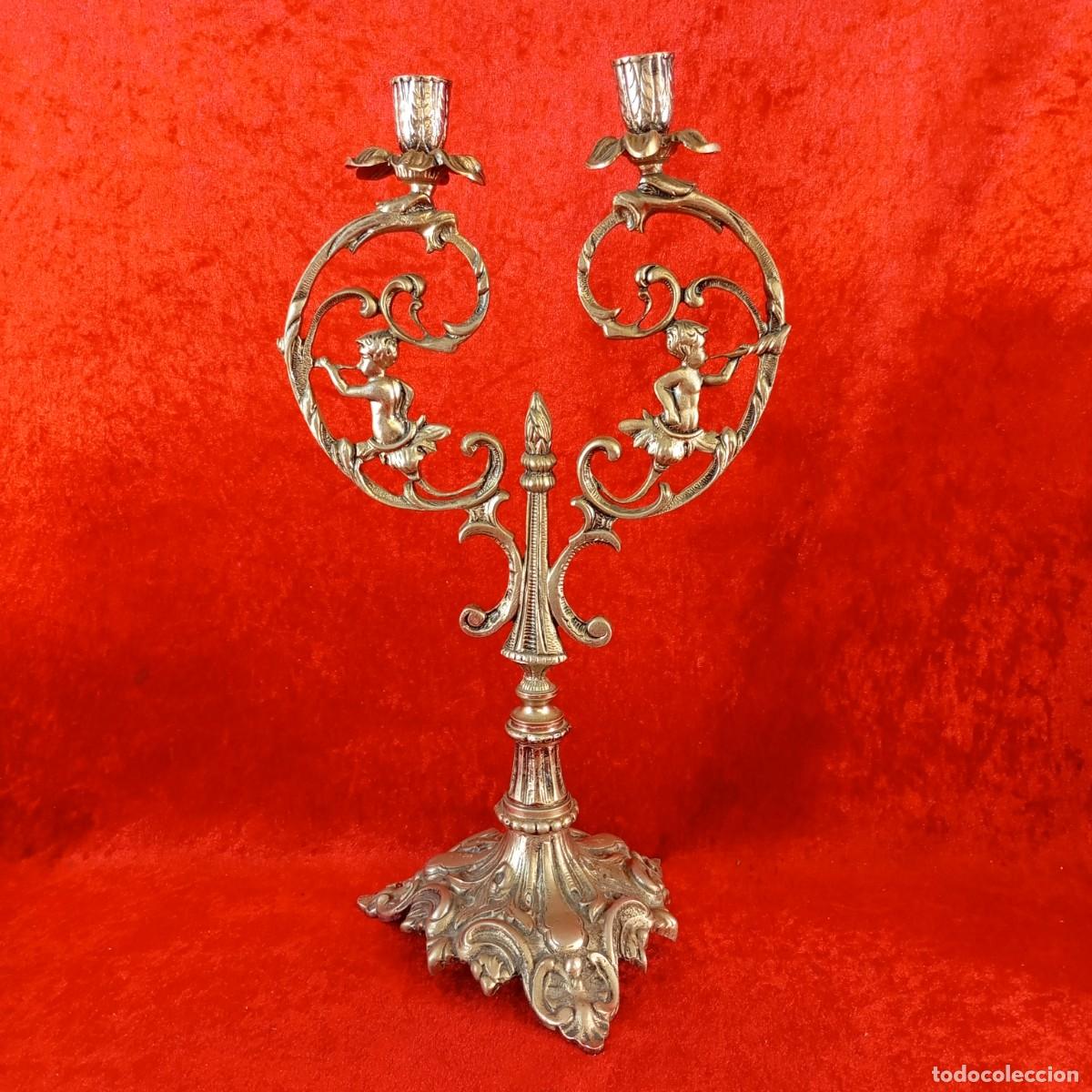Vintage: PRECIOSO CANDELABRO DE DOS BRAZOS CON ANGELITOS MUSICOS - 39 X 22 CM