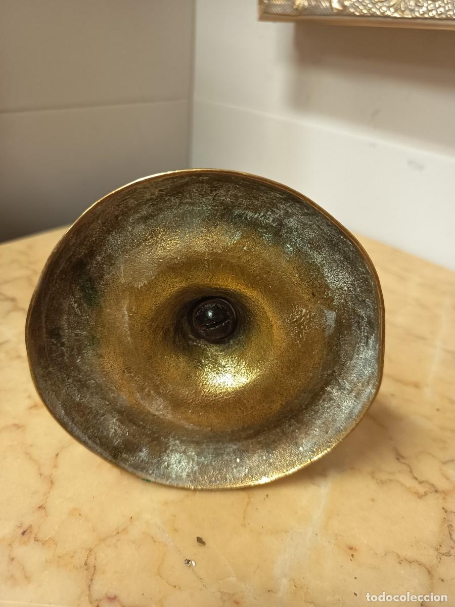Vintage: Portavelas antiguo lat&oacute;n 17 cm - Foto 9