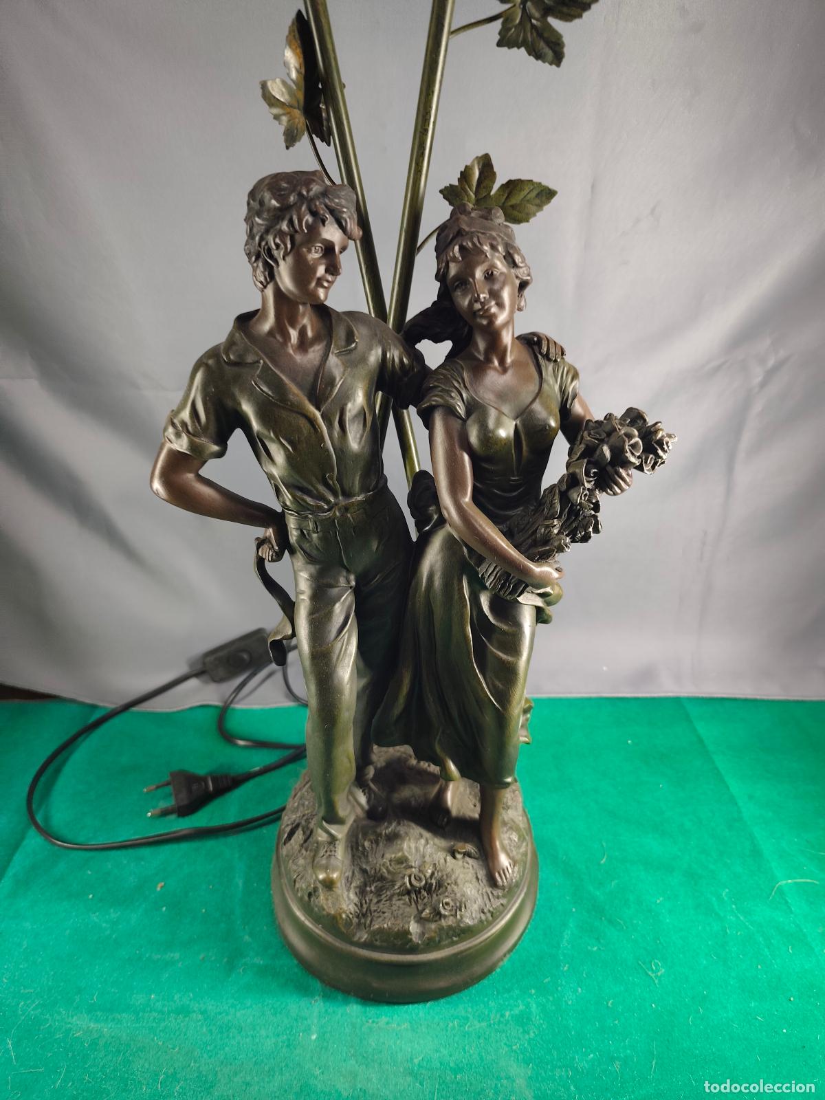 Vintage: lampara de unos novios en calamina