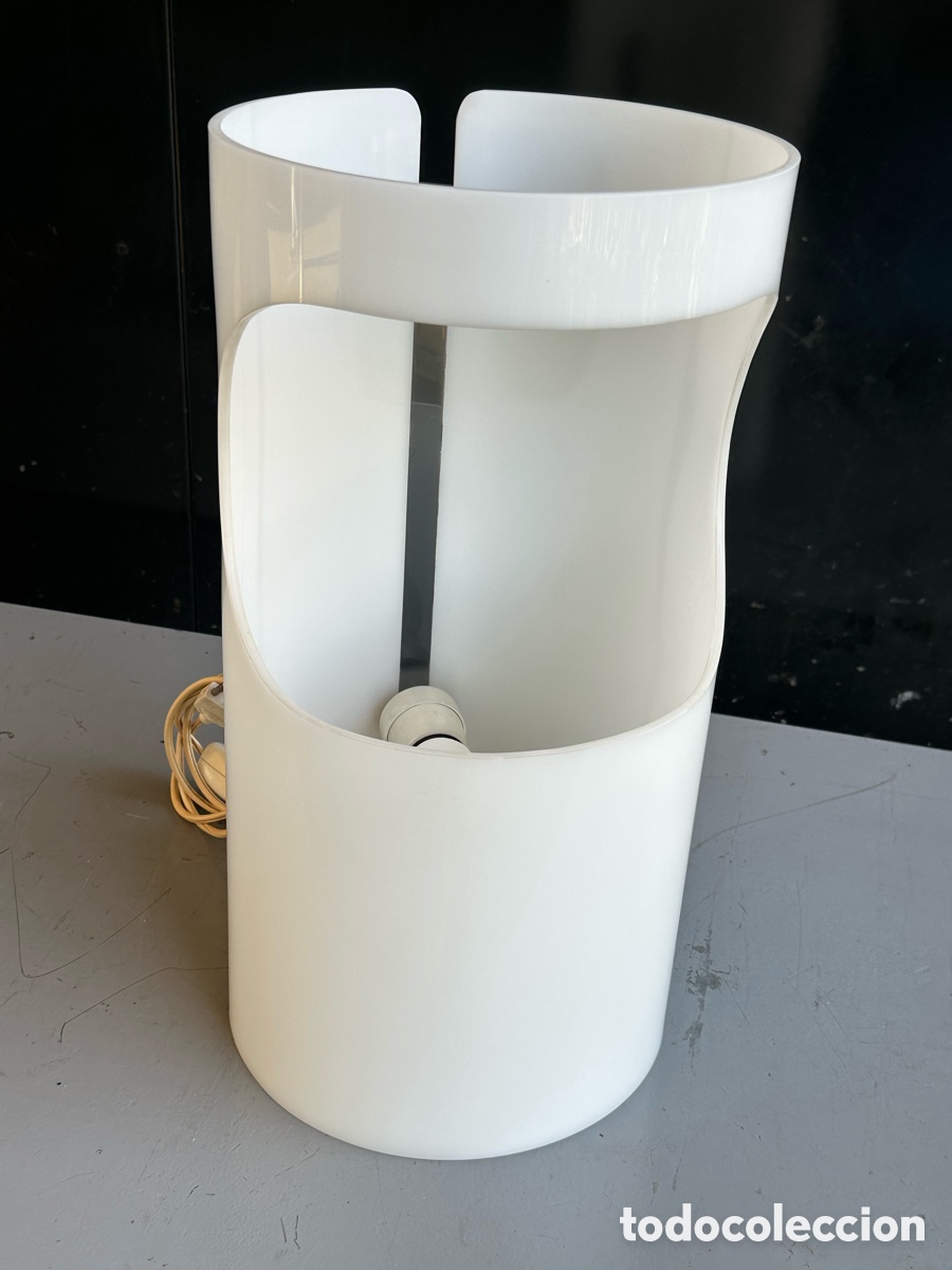 Vintage: LAMPARA DE MESA MODELO CILINDRO DISE&Ntilde;O DE JOAN ANTONI BLANC PARA TRAMO DEL A&Ntilde;O 1967
