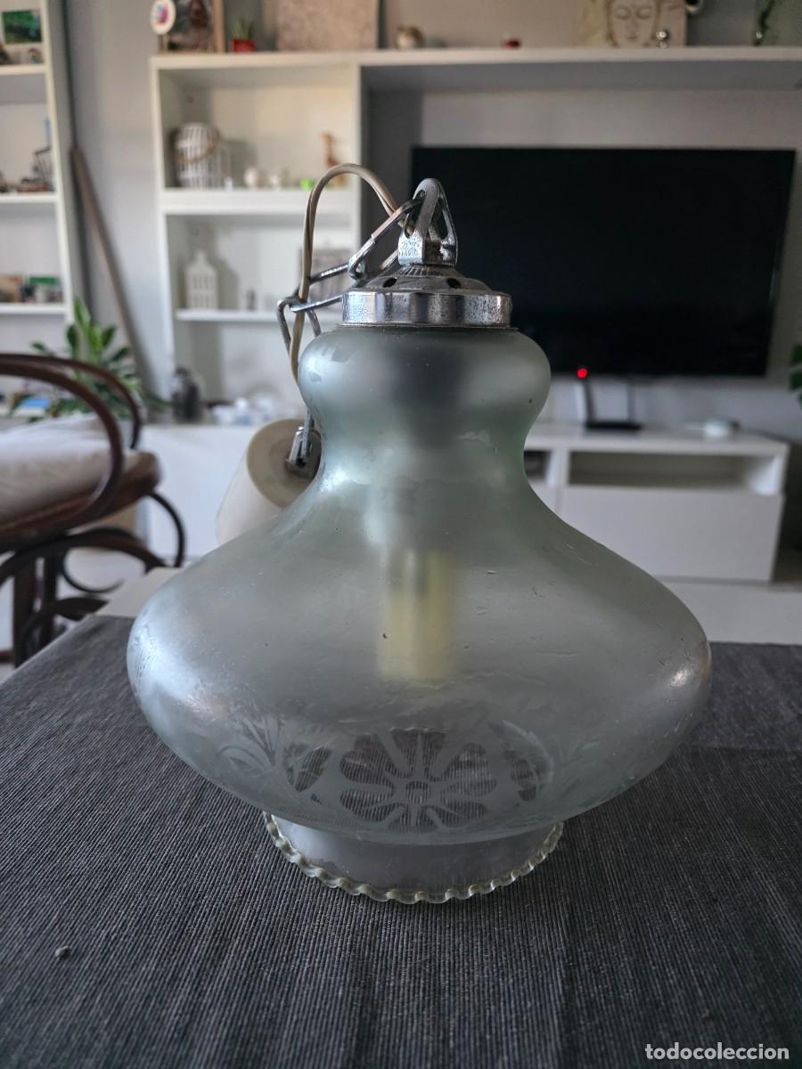 Vintage: L&aacute;mpara de techo vintage de cristal grabado