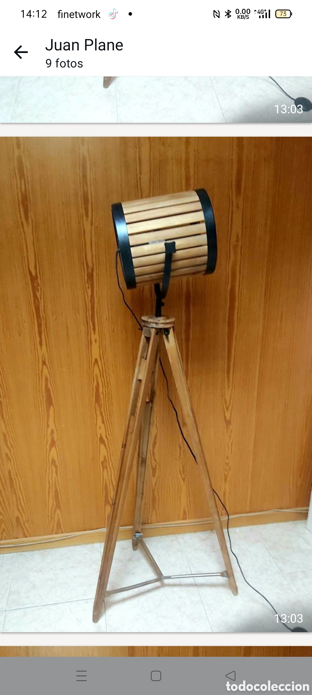 Vintage: L&aacute;mpara de pie con tr&iacute;pode de madera maciza