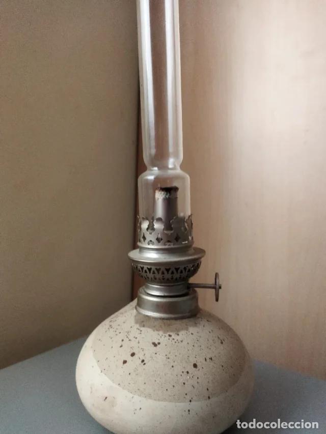 Vintage: L&aacute;mpara de aceite antigua - Foto 3