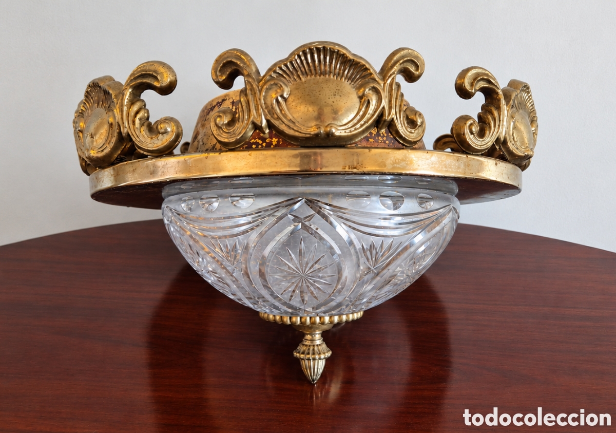 Vintage: Precioso plaf&oacute;n vintage de techo en metal ornamentado y cristal tallado