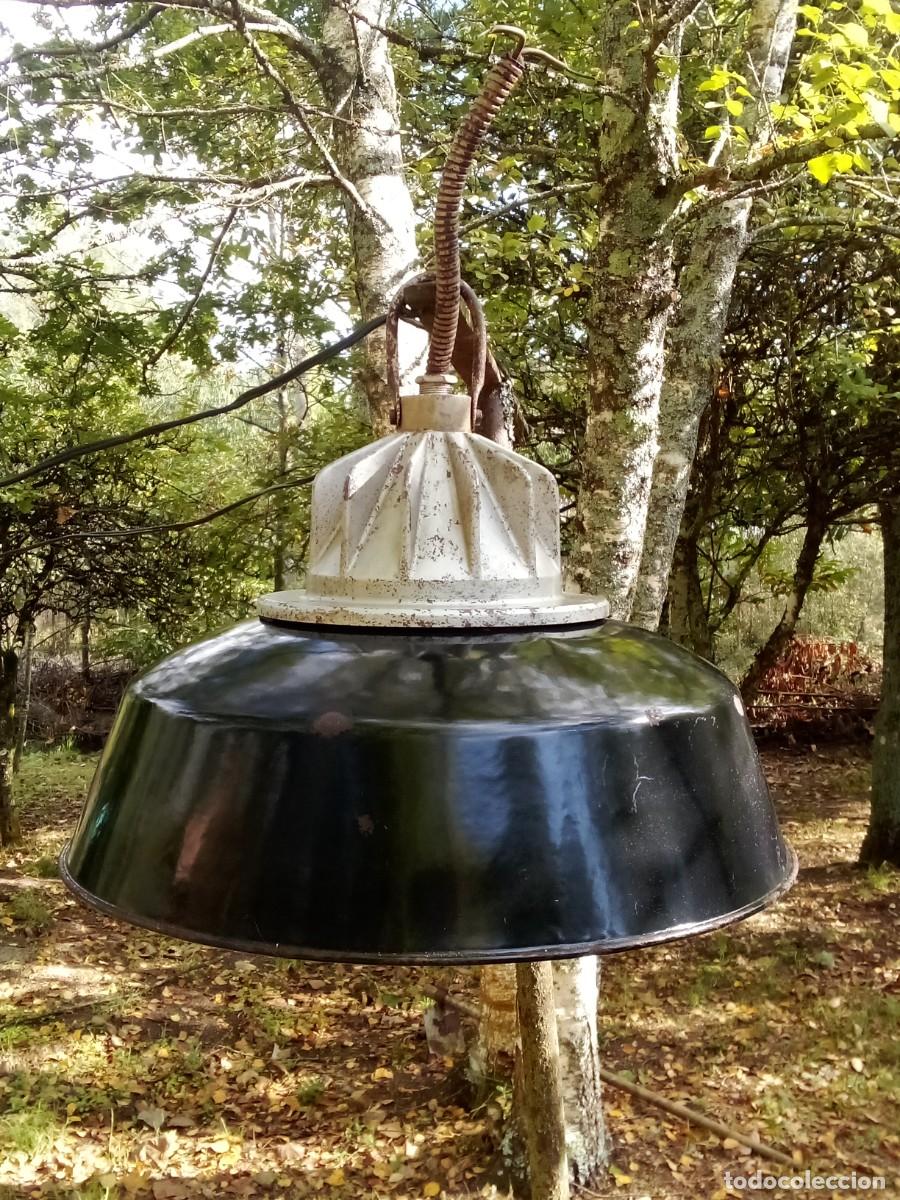 Vintage: L&aacute;mpara industrial antigua de 47 cm di&aacute;metro