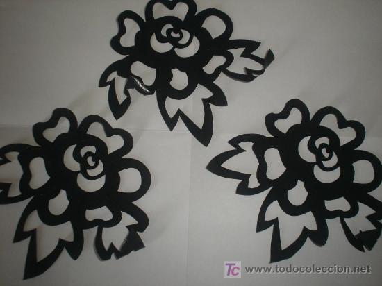 Vintage: TRES FLORES PARA PEGAR CON LA PLANCHA - Foto 1