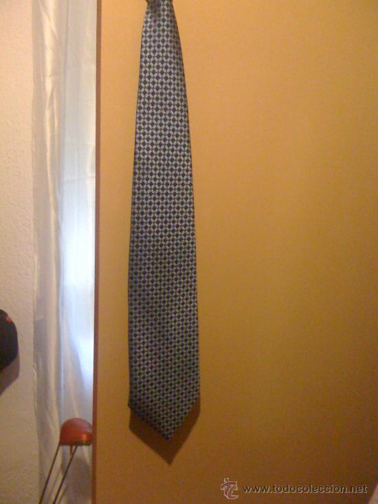 Vintage: Corbata vintage de seda. Andrea Sarado. - Foto 2