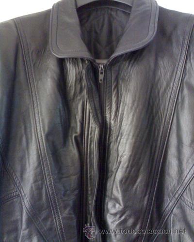 Vintage: CHAQUET&Oacute;N DE PIEL NEGRO. - Foto 3