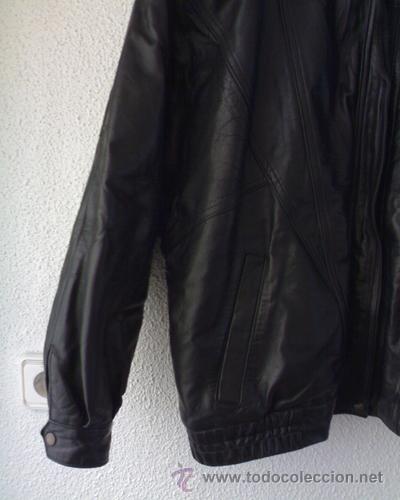 Vintage: CHAQUET&Oacute;N DE PIEL NEGRO. - Foto 4