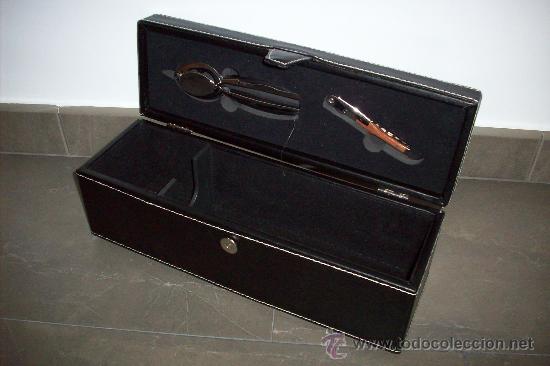 Vintage: ESTUCHE VINO Y ACCESORIOS (Nuevo) - Foto 1