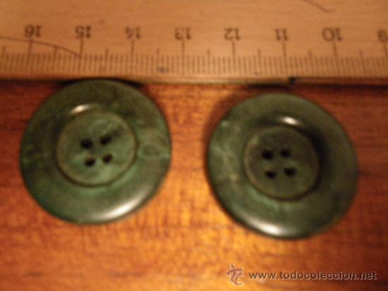 Vintage: 2 Botones verdes - Foto 1