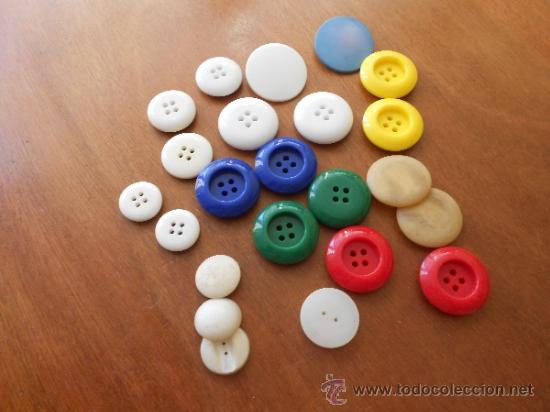 Vintage: LOTE DE BOTONES ANTIGUOS VARIADOS - Foto 3