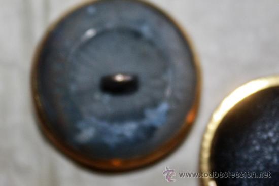 Vintage: BOTONES EN MADERA DE BUENA CALIDAD - Foto 3