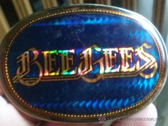 Vintage: HEBILLA DEL GRUPO DE LOS 70 BEEGEES - Foto 1