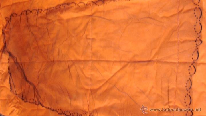 Vintage: Antigua manteleta rectangular, de tul con cenefa - Foto 2