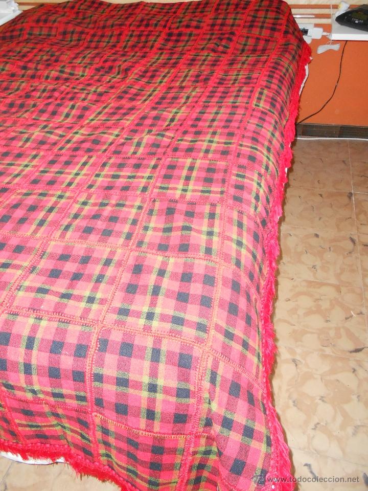 Vintage: COLCHA 240 x 183 cms. - Foto 2