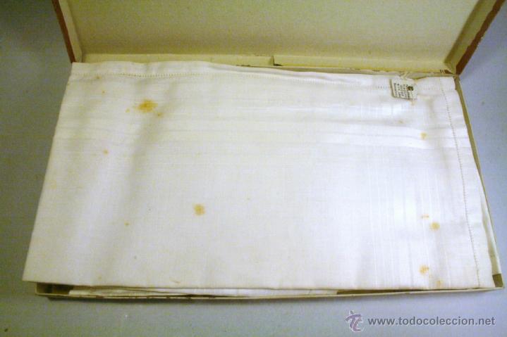 Vintage: Antigua caja de pa&ntilde;uelos. No utilizada. - Foto 2