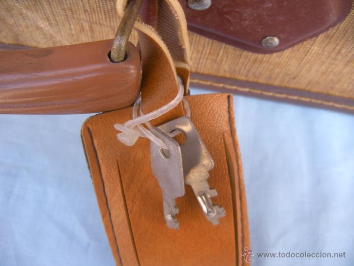 Vintage: MALETA DE LOS A&Ntilde;OS 70 CON LLAVE - Foto 5