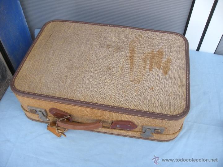 Vintage: MALETA DE LOS A&Ntilde;OS 70 CON LLAVE - Foto 7
