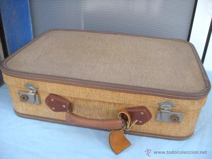 Vintage: MALETA DE LOS A&Ntilde;OS 70 CON LLAVE - Foto 8