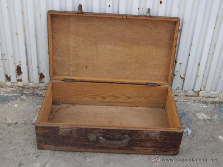 Vintage: MALETA EN MADERA PINO DE CANADA REPINTADA - Foto 2