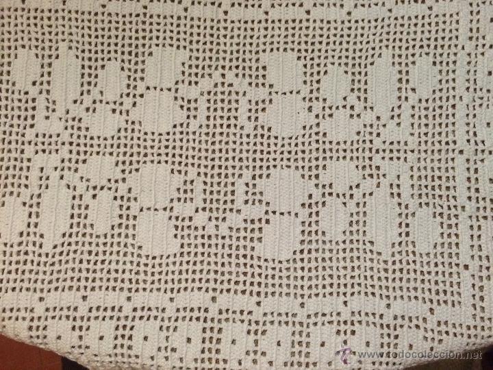 Vintage: Antiguo tapete rectangular  hecho a mano en ganchillo blanco - Foto 2