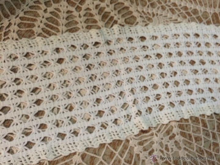 Vintage: Antiguo tapete rectangular hecho a mano en ganchillo blanco - Foto 3