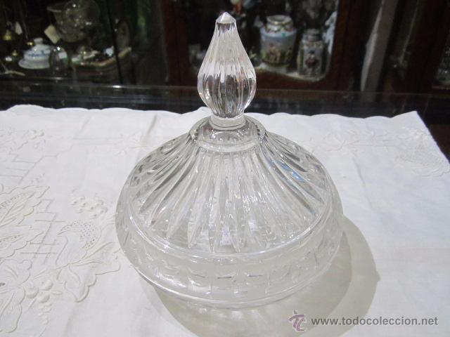 Vintage: Antiguo tarro de tocador de cristal. Di&aacute;metro: 15 cms. - Foto 2