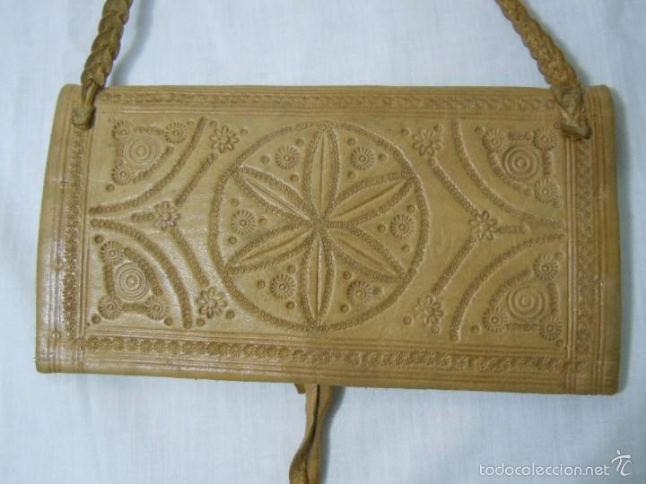 Vintage: BOLSO MARROQU&Iacute; DE PIEL - Foto 7