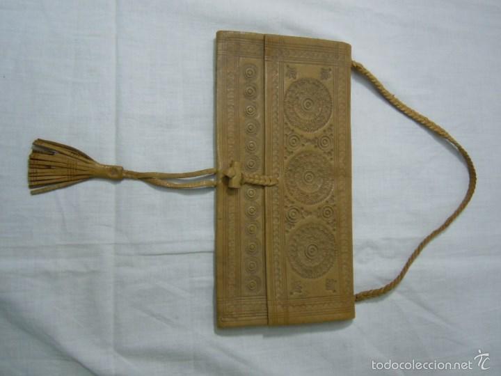 Vintage: BOLSO MARROQU&Iacute; DE PIEL - Foto 1