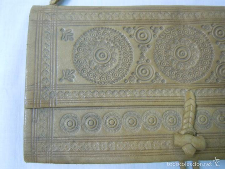 Vintage: BOLSO MARROQU&Iacute; DE PIEL - Foto 5