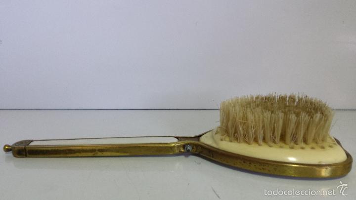 Vintage: ANTIGUO CEPILLO DE TOCADOR DE CER&Aacute;MICA Y BRONCE - Foto 6