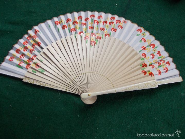 Vintage: Abanico pintado a mano - Foto 1