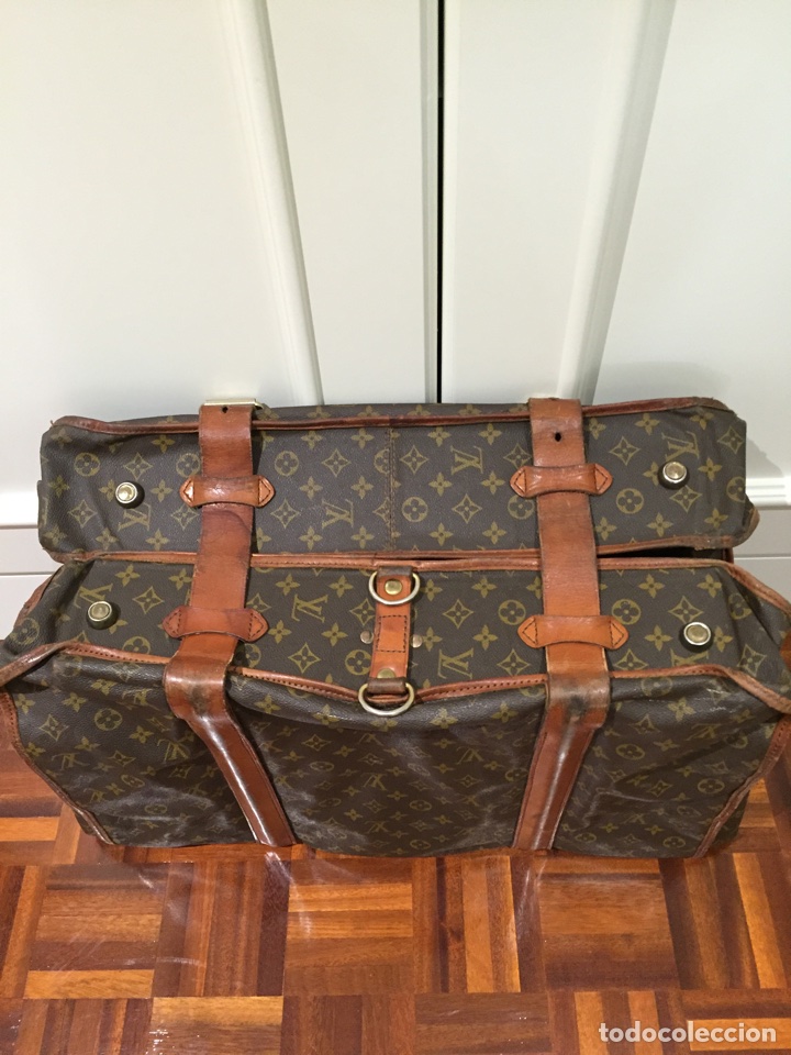 Portatrajes Louis Vuitton | CBL Bags