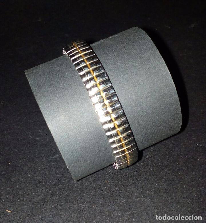 Vintage: PULSERA ELASTICA DE ACERO CON DORADO. - Foto 1