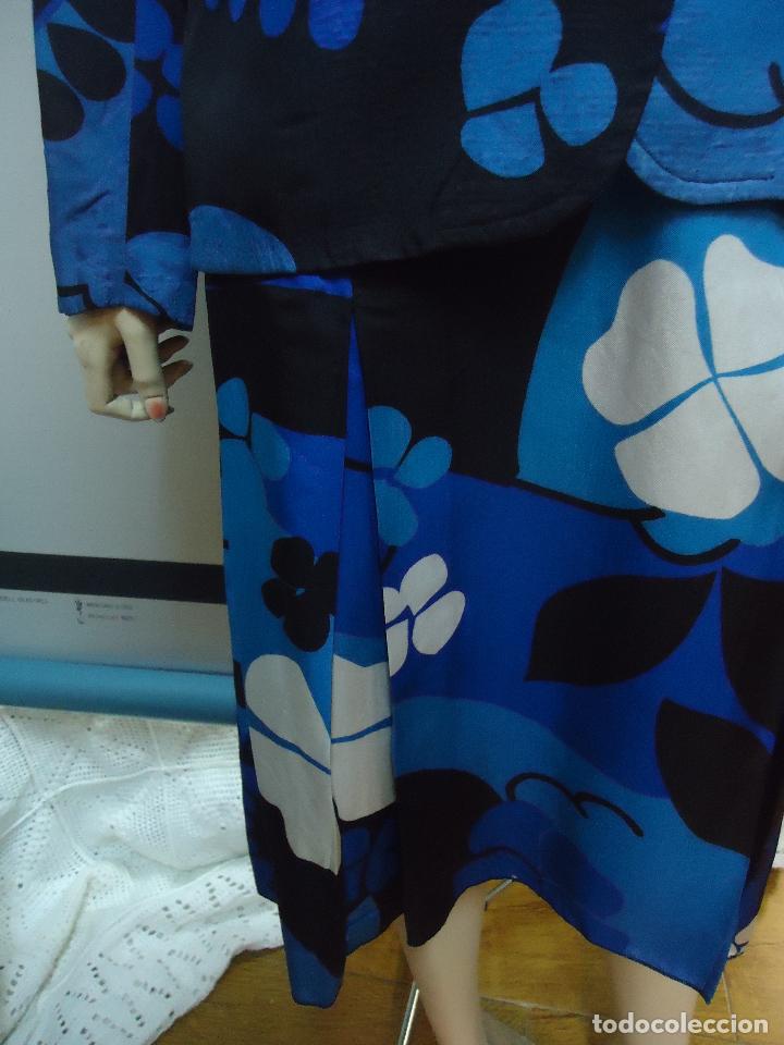 Vintage: TRAJE SEDA A&Ntilde;OS 70 ESTAMPADO - Foto 4