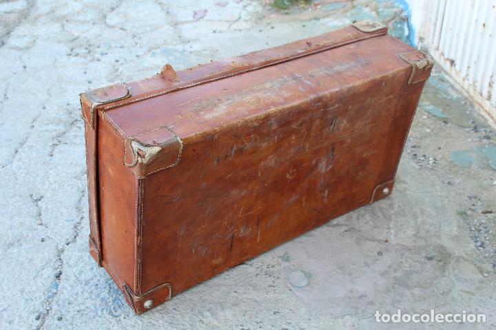 Vintage: maleta de piel antigua - Foto 3