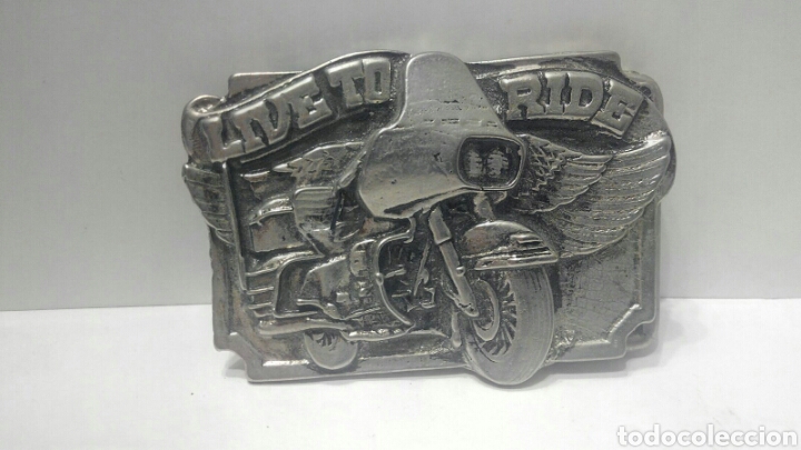 Vintage: HEBILLA PARA CINTURON MOTO LIVE TO RIDE - Foto 1