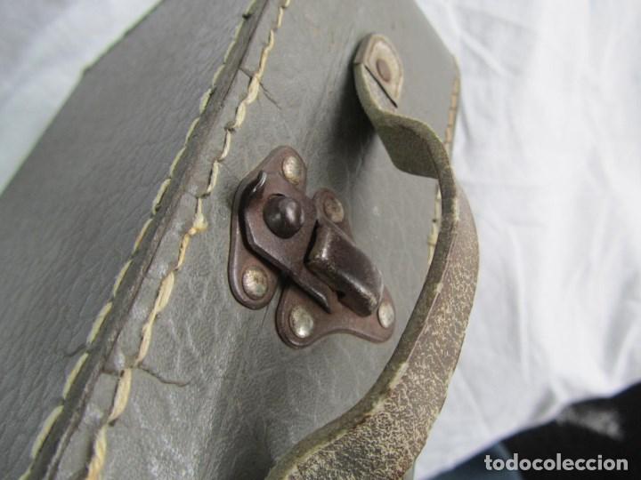 Vintage: Cab&aacute;s escolar de cart&oacute;n imitando piel - Foto 7