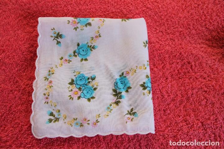 Vintage: PA&Ntilde;UELO DE ALGODON CON FLORES-A&ntilde;os 70 - Foto 2