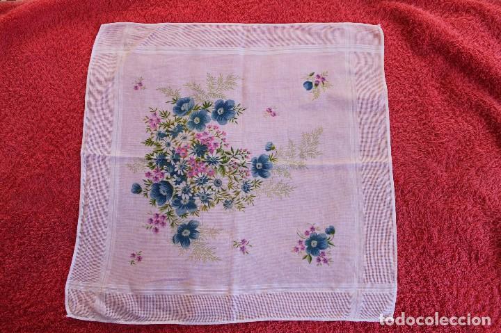 Vintage: PA&Ntilde;UELO DE ALGODON CON FLORES-A&ntilde;os 70 - Foto 3