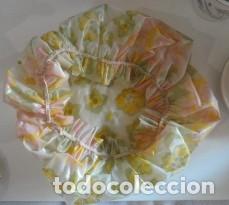 Vintage: Antiguo gorro de ba&ntilde;o de pl&aacute;stico, con flores. - Foto 2
