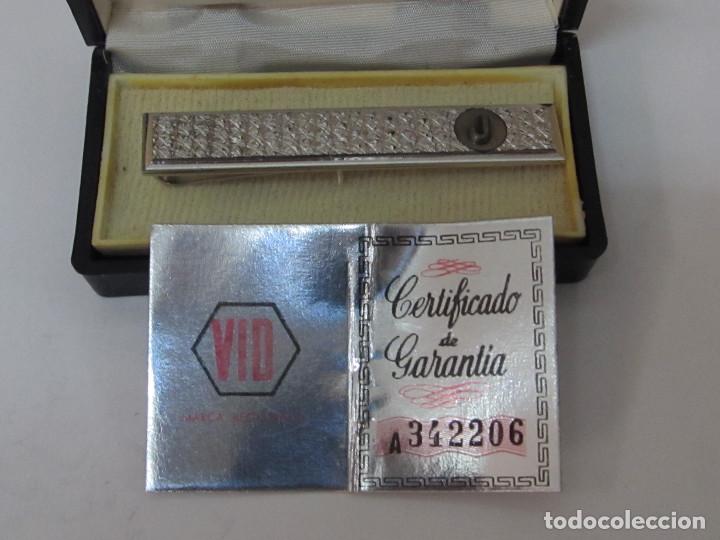Vintage: PISACORBATAS DE PLATA CON SU ESTUCHE - Foto 1