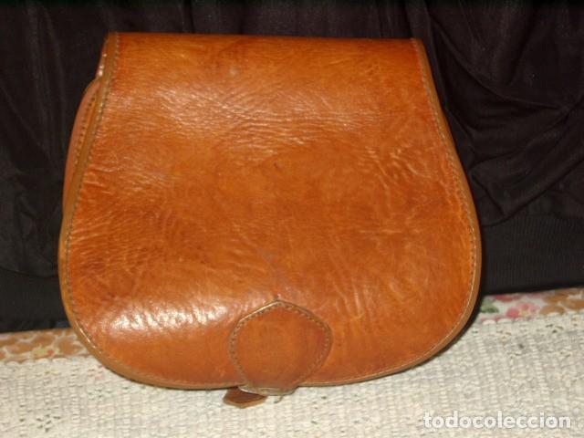 Vintage: BOLSO DE PIEL,A&Ntilde;OS 70. - Foto 2