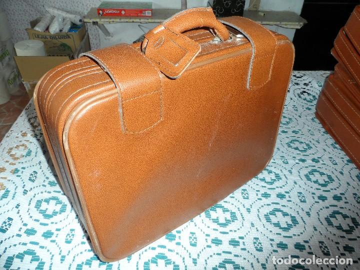Vintage: Juego de 3 Maletas Tauro espa&ntilde;olas. - Foto 3